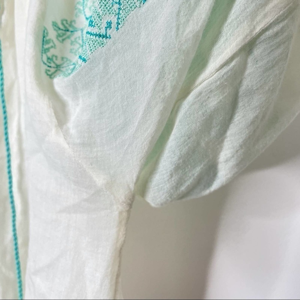 Miss June White Green Embroidered Blouse OS - Picture 5 of 12